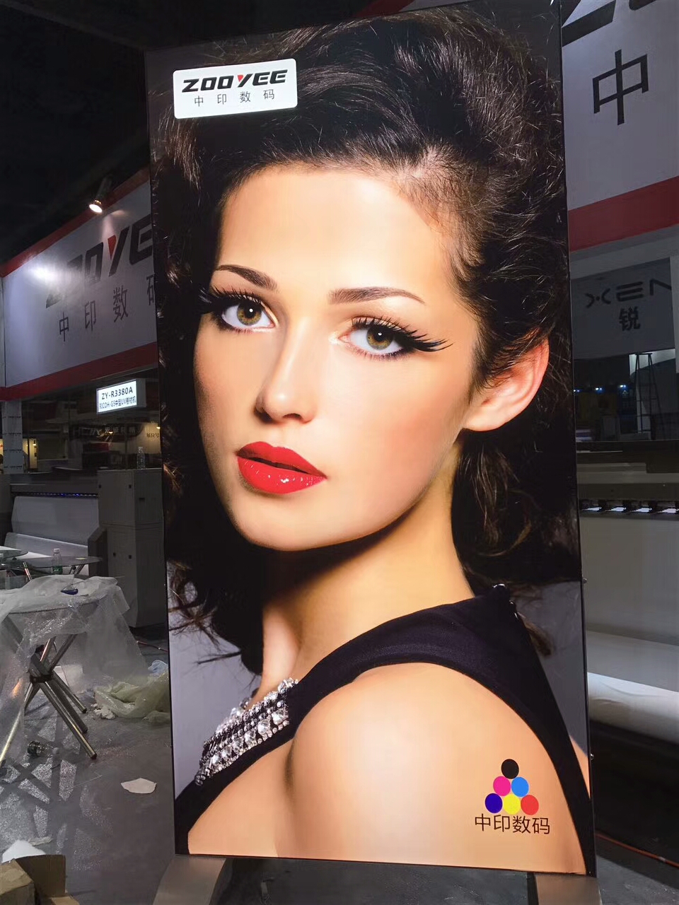 保養(yǎng)不正確是數(shù)碼印花機噴頭損壞的原因